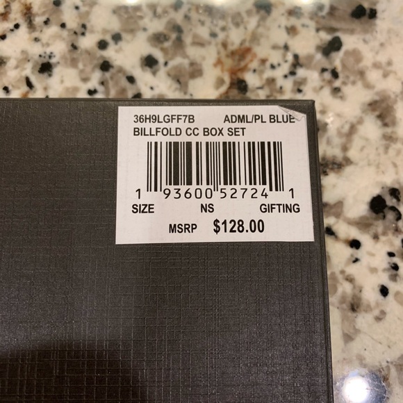 Brand 🆕 Mens Blue Micheal Kors Wallet - Picture 6 of 8